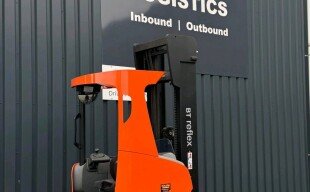 Levering BT RRE160H Reachtruck