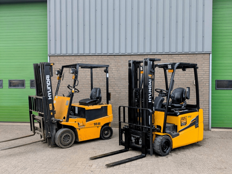 Levering Hyundai 18BT-9U elektrische heftruck